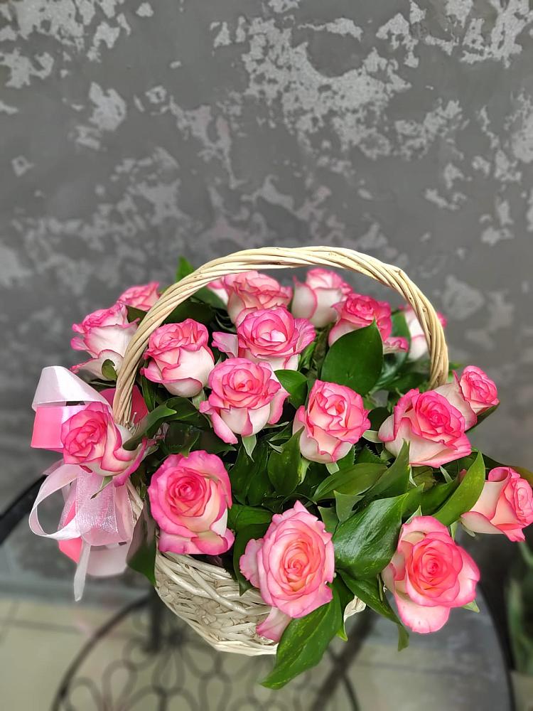 Цветочная композиция из Розы в корзине в Новоегорьевском
