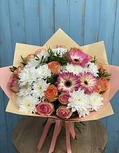 Букет цветов из:  Розы, Герберы и Хризантемы в Новоегорьевском