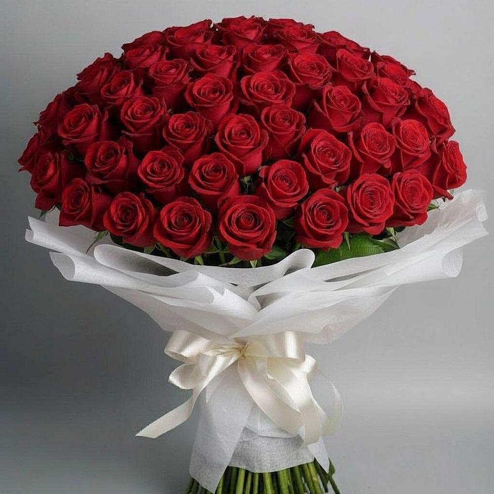 Букет 101 Красная роза Блэк Мэджик в Новоегорьевском