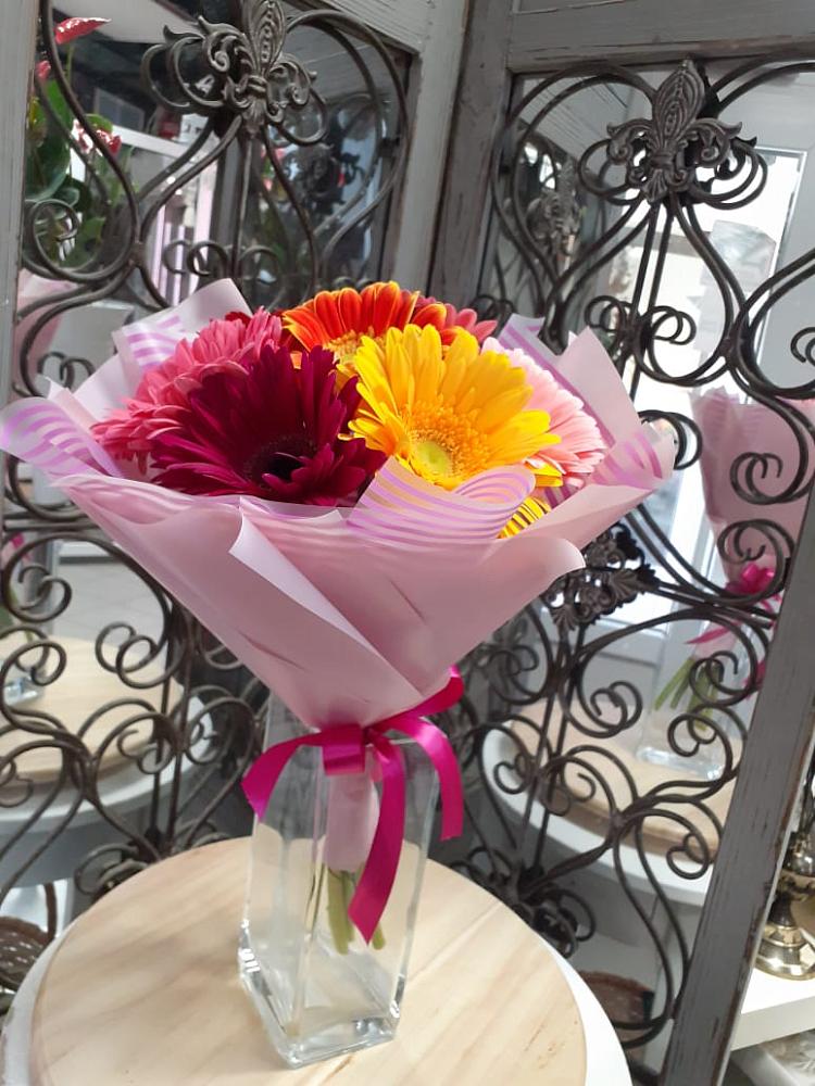 Букет цветов из: Герберы в Новоегорьевском