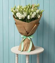 Букет цветов из:  Лизиантусы в Новоегорьевском