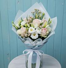 Букет цветов из:  Розы и Лизиантусы #REPLACE_PRED# Новоегорьевском