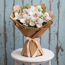 Букет цветов из:  Орхидеи и Розы #REPLACE_PRED# Новоегорьевском